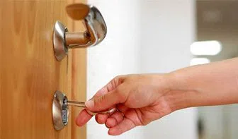 Metro Master Locksmith Dayton, OH 937-964-4064 Metro Master Locksmith Dayton, OH 937-964-4064 - 13-Re-Key-Locks